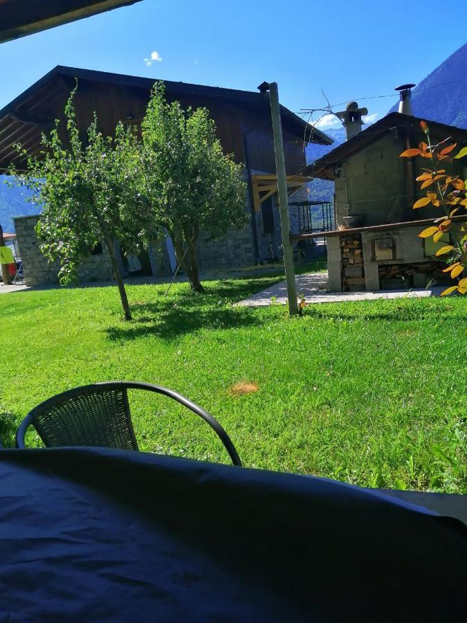 Casa Vacanze La Ca Del Cunfec Σόντριο Εξωτερικό φωτογραφία